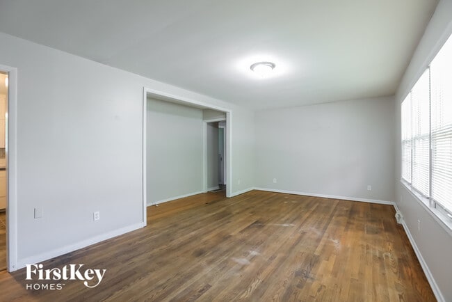 Photo - 8310 Kentucky Ave