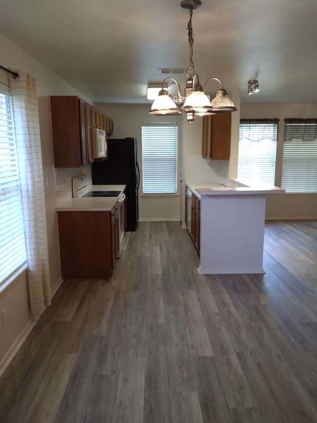 Photo - 1141 Woodlands Park Dr