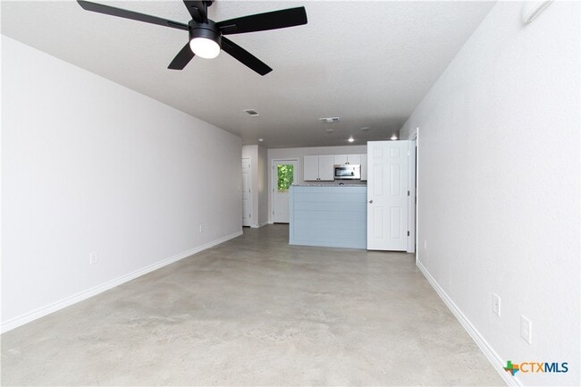Photo - 802 White Meadow Ln