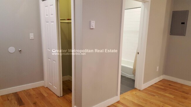 Photo - 535 E 8th St Unidad 2