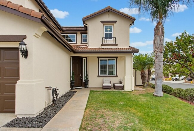 3239 Canyon View Dr
