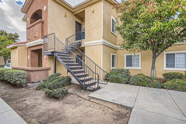 3 Bedroom 2 Bath condo on the first floor ... - 3 Bedroom 2 Bath condo on the first floor ...