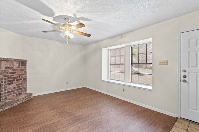 Photo - 10025 Spring Pl Dr