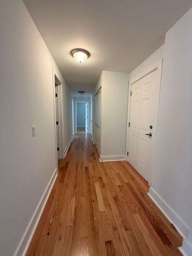 Photo - 5630 Pershing Ave Unit 20