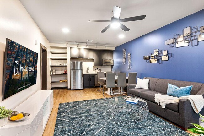 Photo - 611 Commerce St Unidad ID1267072P