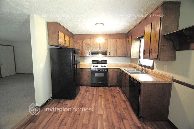 Photo - 266 Farm Ridge Dr NE