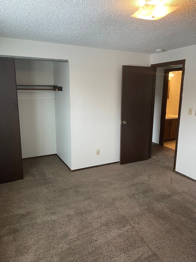 Photo - 1251 Hammond Ln Unit 3