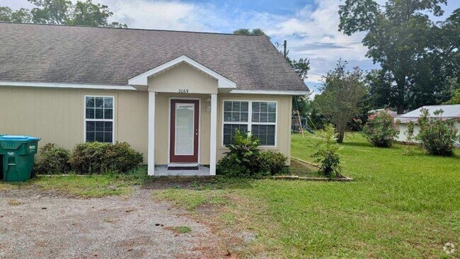 Building Photo - Spacious 2-Bedroom 2-Bathroom Duplex Apart... Rental