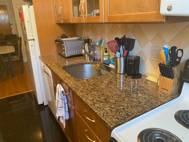 Photo - 7 Commonwealth Ct Unit 12