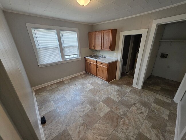 Photo - 329 W Twenty-Third St