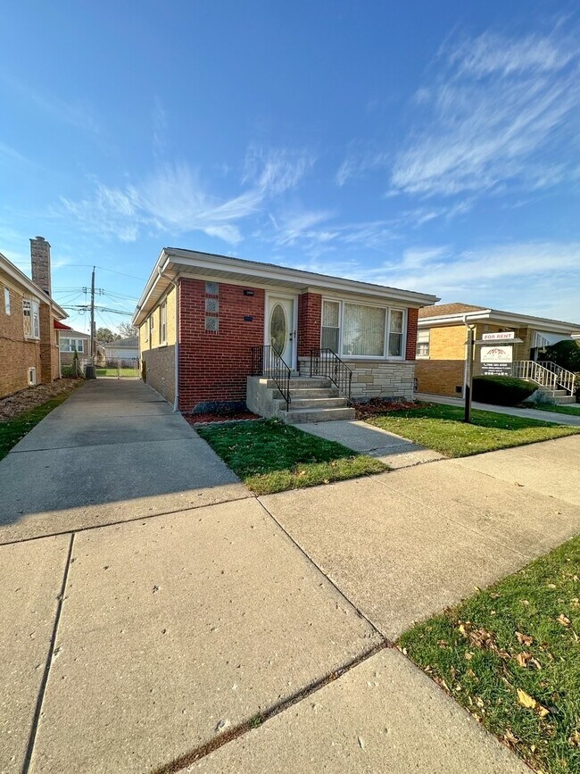 Photo - 2920 N Sayre Ave House