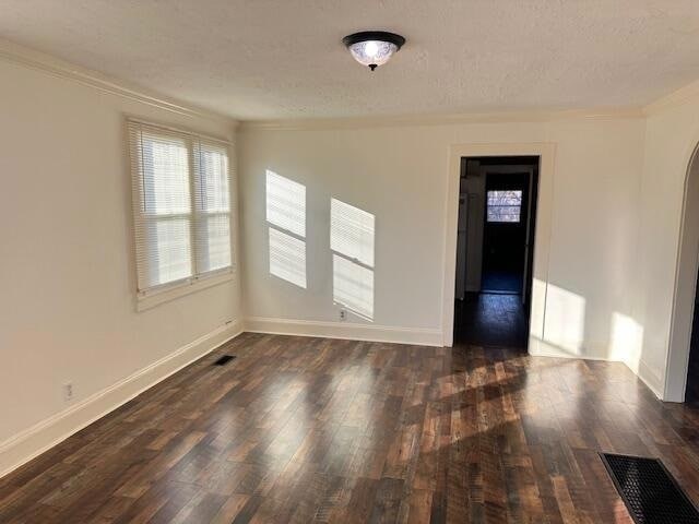 Photo - 897 2nd St NE