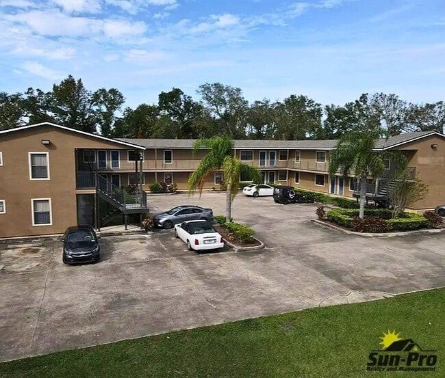 Building Photo - 660 8th St Unit 115