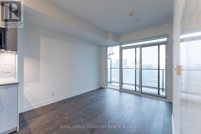 Photo - 270 Dufferin St Unité 1220