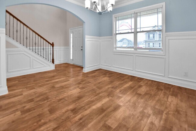 Photo - Pet Friendly Five Bedroom!