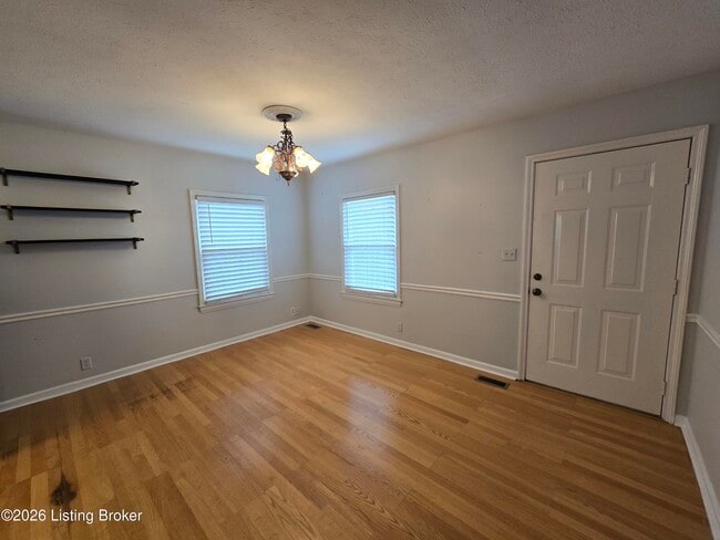 Photo - 2405 Blankenbaker Rd