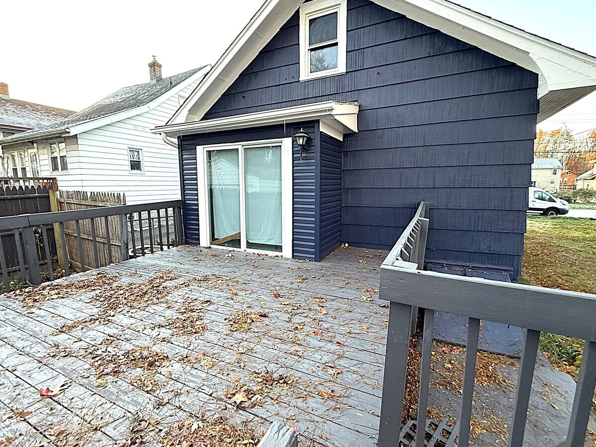 Photo - 1307 Nestor Ave