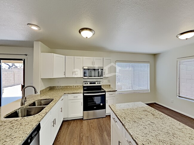 Photo - 12443 W San Miguel Ave