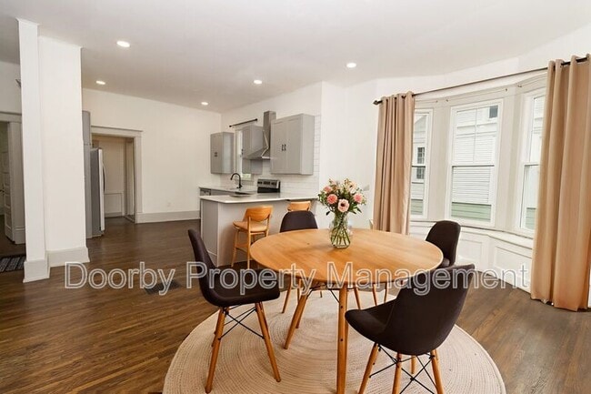 Photo - 2304 Chamberlain Ave.