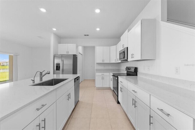 Photo - 32063 Pop Ash Pl