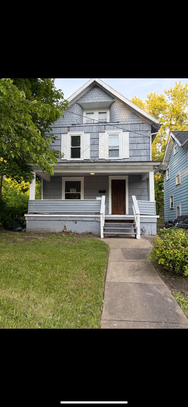 Photo - 1133 Grant St House