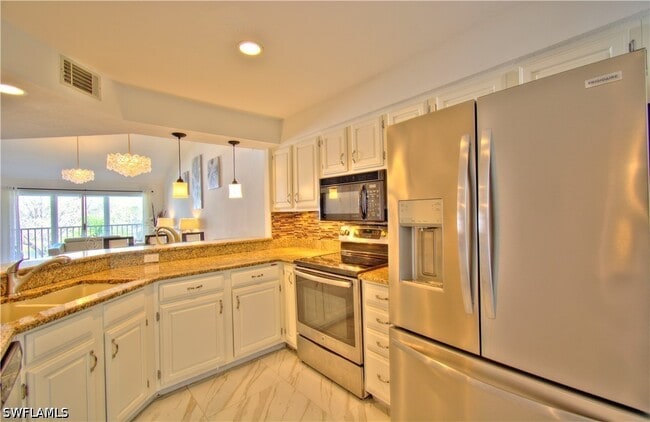 Photo - 9590 Victoria Ln Unit B306