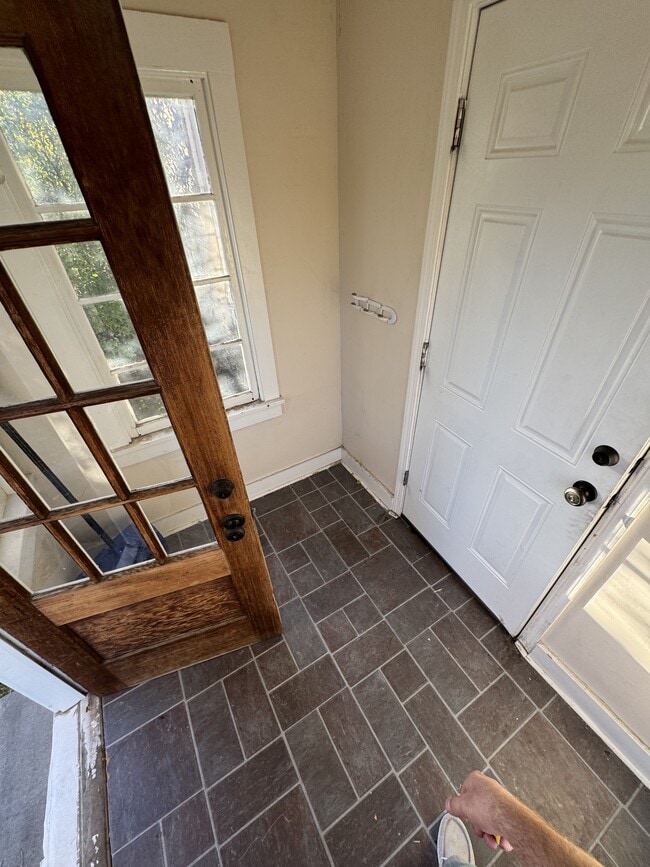 Photo - 905 5th Ave N