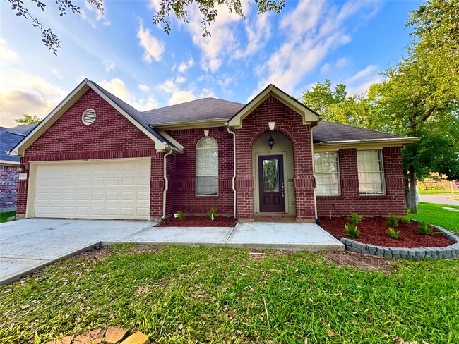 Building Photo - 3002 Summerfield Ridge Ct