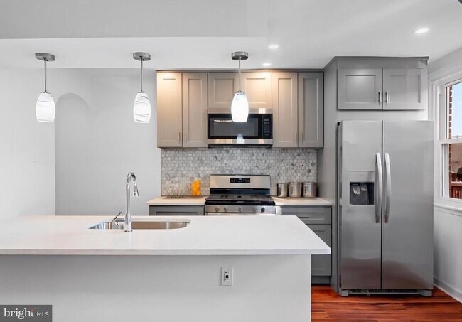 Photo - 8332 Forrest Ave