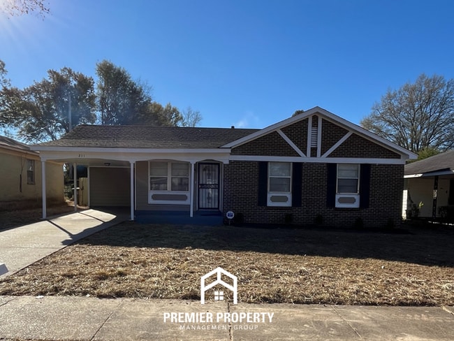 Building Photo - 211 Burwood Dr