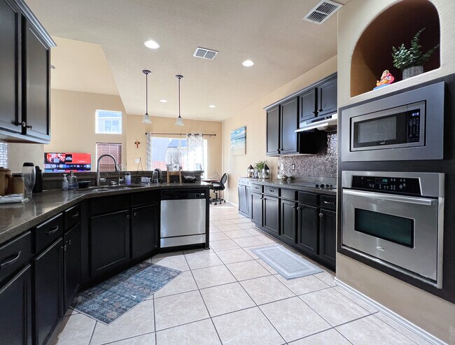 Photo - 10419 Avalon Rdg