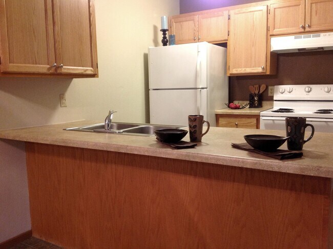 Photo - Stratford Square