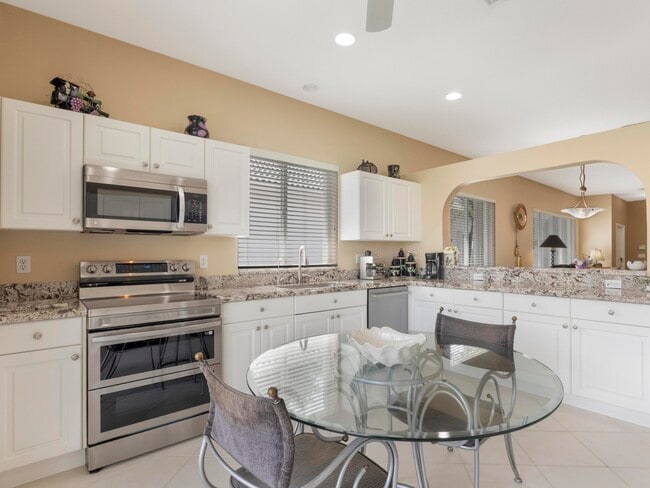 Photo - 8125 Brindisi Ln