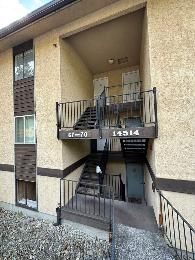 Building Photo - 14514 127th Ave NE Unit W68
