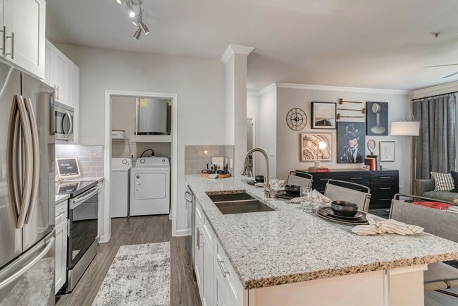 Building Photo - Cortland Bear Creek Rental