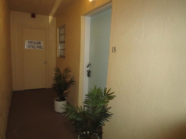 Photo - 10693 N Military Trl Unit 18