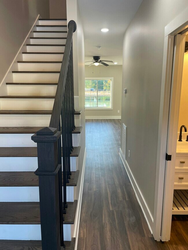 107 Haley Dr Townhome Townhome Rental in Manchester TN