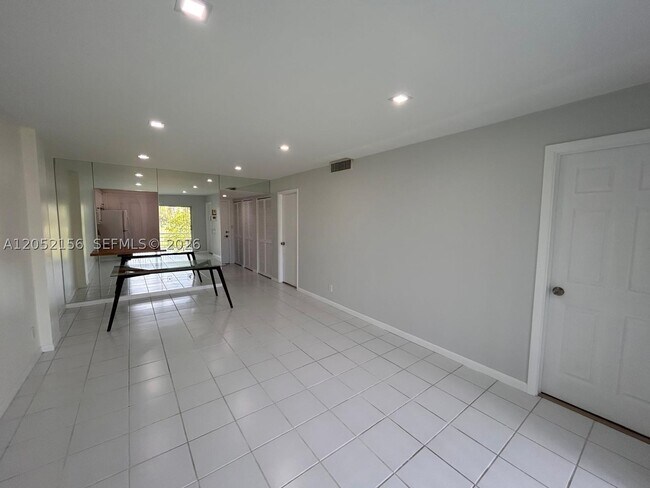 5401 NW 2nd Ave Unit 222
