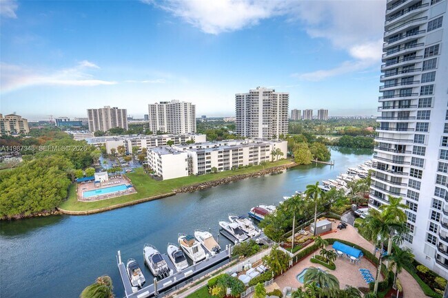3530 Mystic Pointe Dr Unit 1401