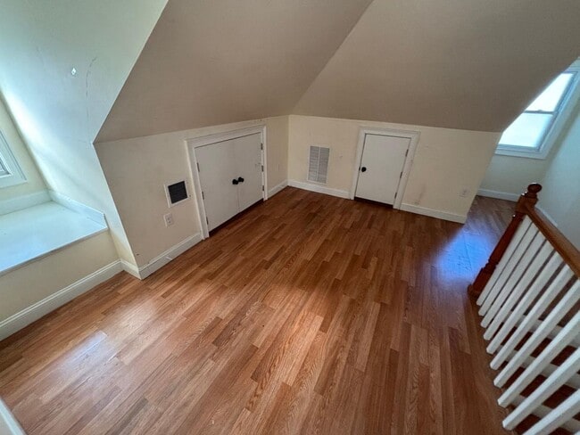 Photo - 34 Sussex Ave Unit Apartment B
