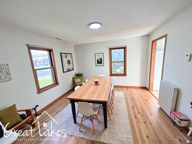 Photo - Beautiful 2 Bedroom 1 Bathroom now availab...