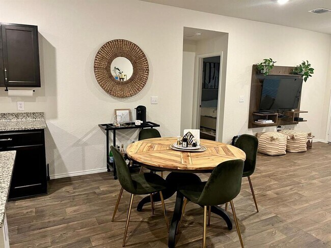 Photo - 15006 Breccia Rd