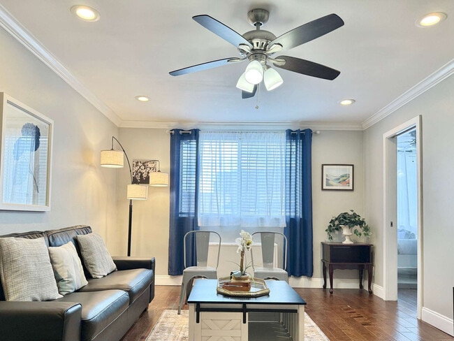 Building Photo - 215 Piedmont Ave NE