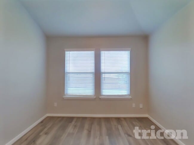 Photo - 13685 Paxton Blvd