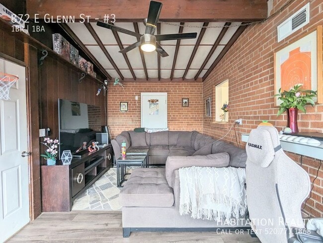 Photo - 872 E Glenn St Unit #3