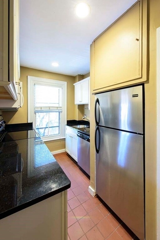 Photo - 15 E Springfield St Unit 4