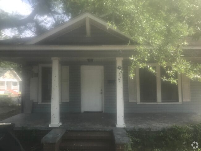 Building Photo - 326 E Chestnut St Rental