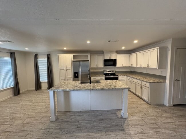 Photo - 7501 142nd Ave N