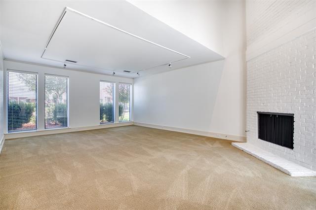 Photo - 16339 Lauder Ln