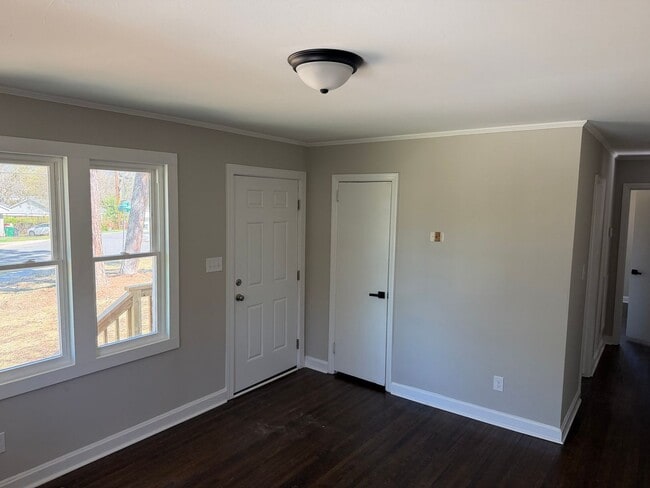 Photo - Gorgeous Renovated 3 Bedroom Brick Ranch